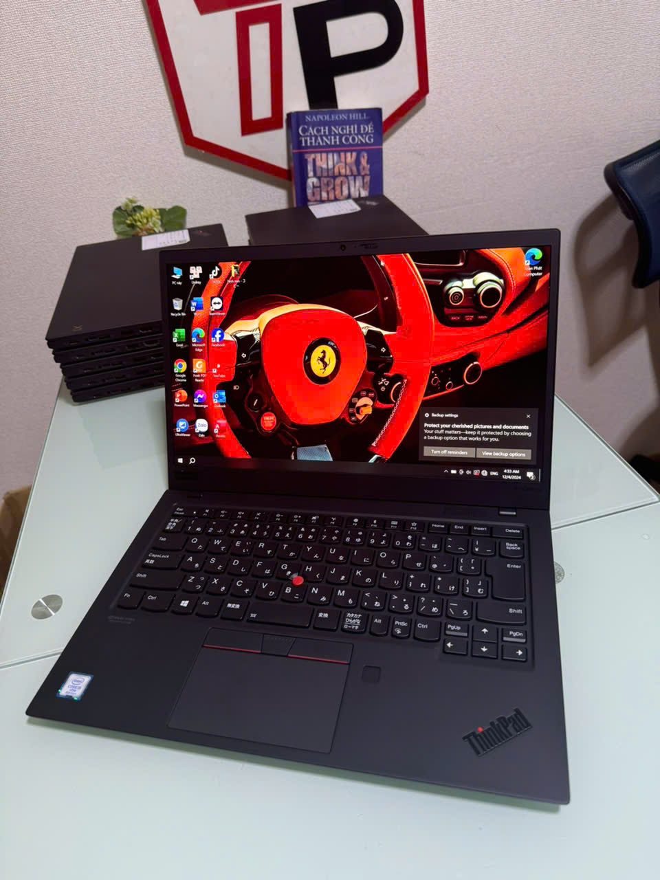 Lenovo Thinkpad X1 Carbon gen 7 / Core i5-8365U (up to 4.10Ghz | 4 nhân 8 luồng) / RAM 8GB / SSD 256GB / 14 inch FHD IPS (1920x1080)